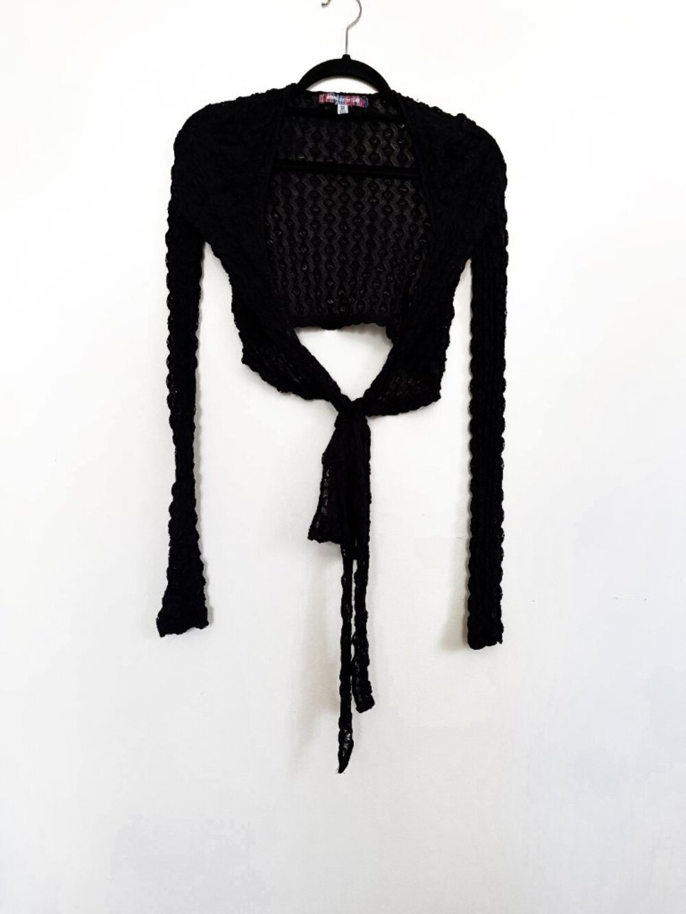 Urban Outfitters Edgy Black Lace Wrap Top in Women's XS in EXCELLENT CONDITION - Picture 2 of 8